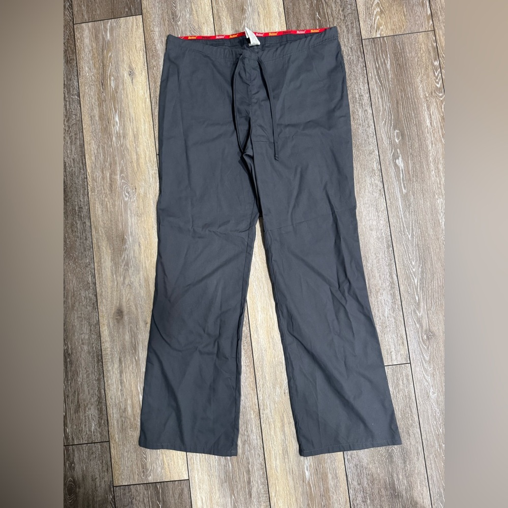 Dickies women’s Dark Gray scrub pants